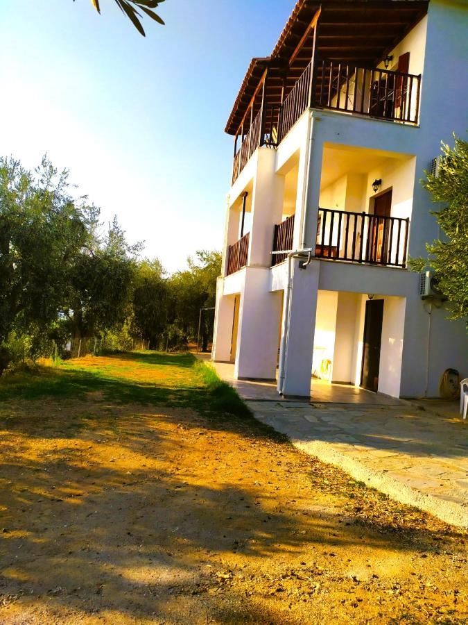 Villa Leonidas Greecefiloxenia Lefokastro Dış mekan fotoğraf